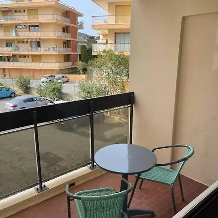 Apartament Proche Et Centre 2 Pieces Wifi&clim *