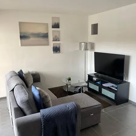 Proche Et Centre 2 Pieces Wifi&clim Sainte-Maxime