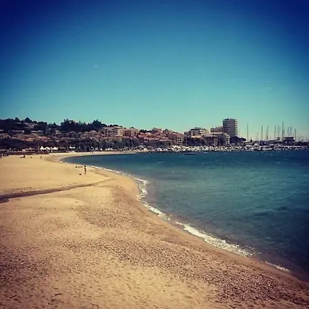 Lägenhet Proche Et Centre 2 Pieces Wifi&clim